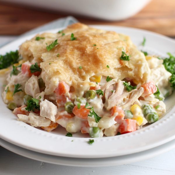 *Family Style Chicken Pot Pie Fashion