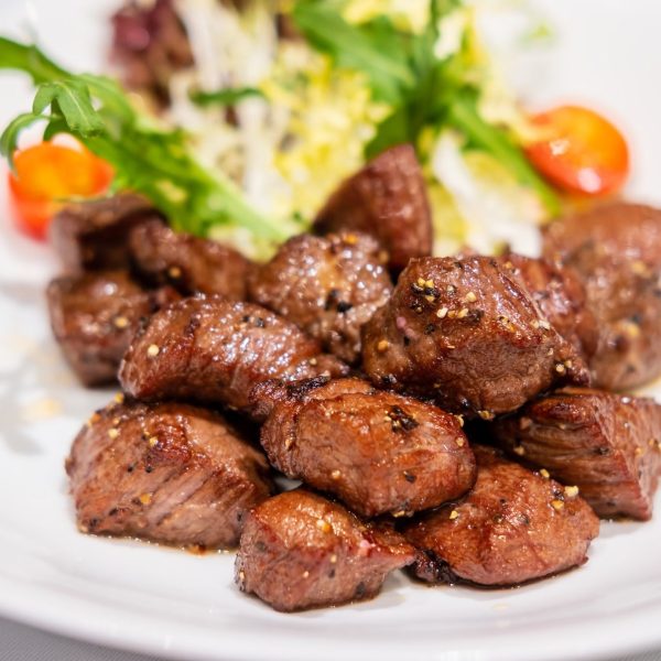 Jalapeno Lime Steak Tips with Mexican Street Corn For Discount