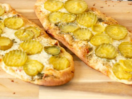 Garlic Dill Pickle Flatbread Pizzas Supply